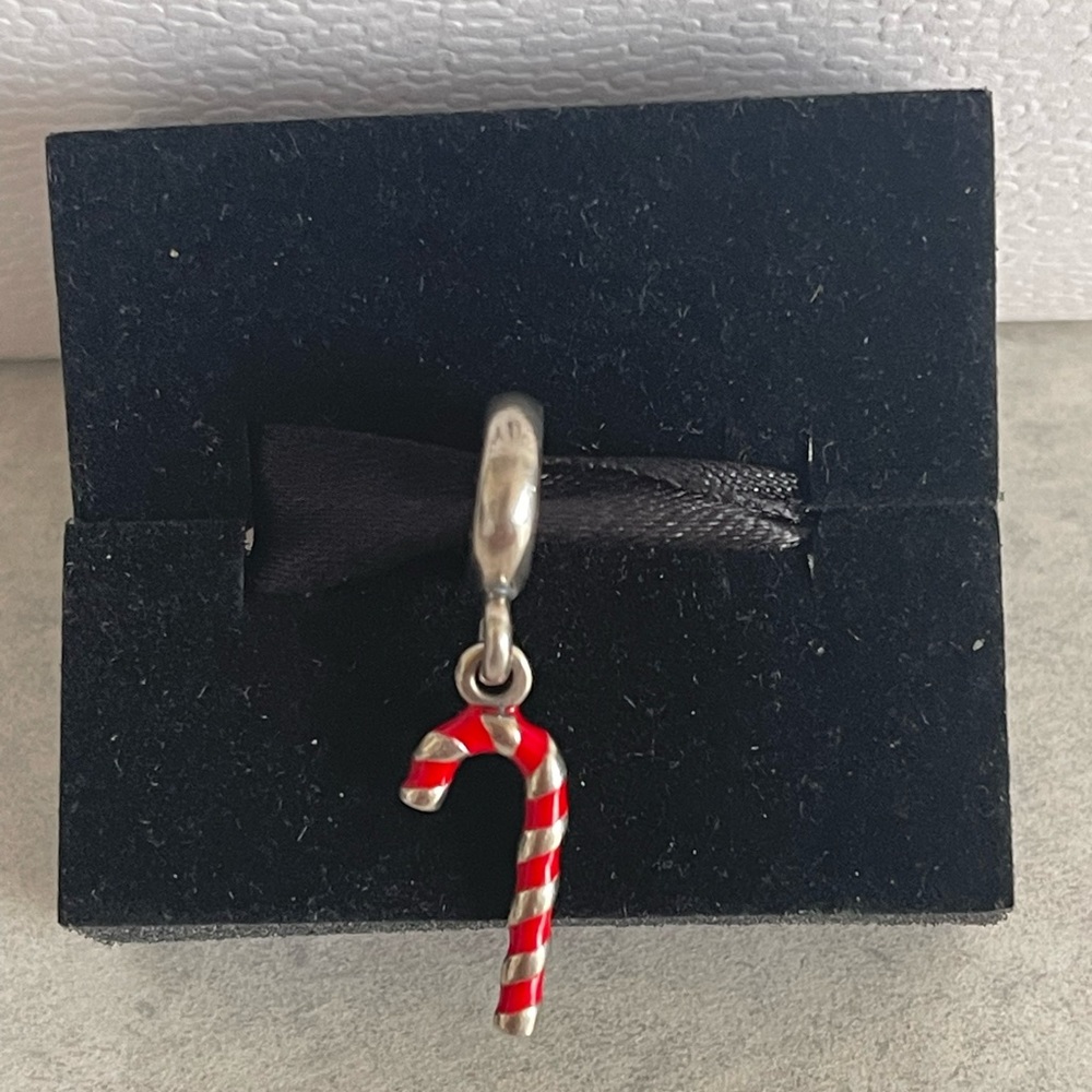 Beautiful Pandora Candy Cane Charm